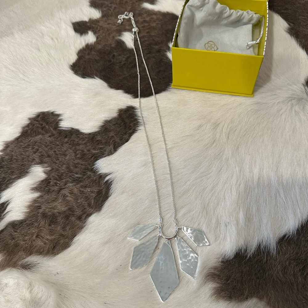 Kendra Scott Silver and White Pendant Necklace - Picture 2 of 2